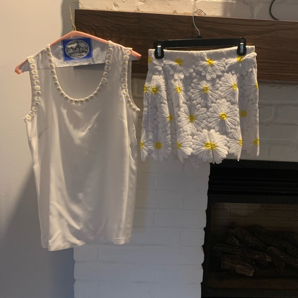 Dolce & Gabbana two piece daisy appliqué set - Picture 4 of 7